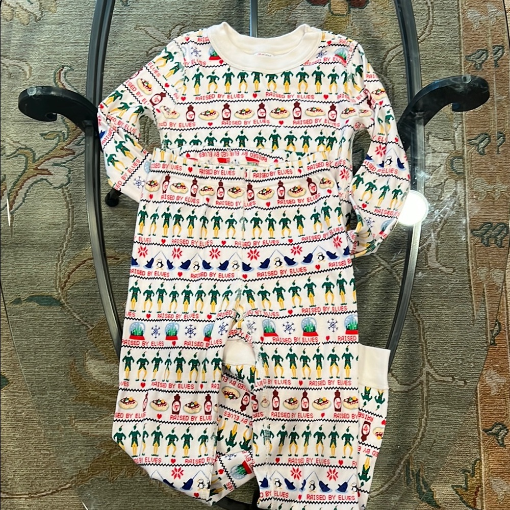 PJ set with Holiday Pattern